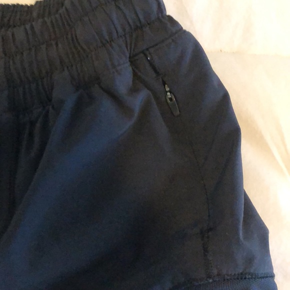 Lululemon shorts. NWOT - Picture 4 of 8